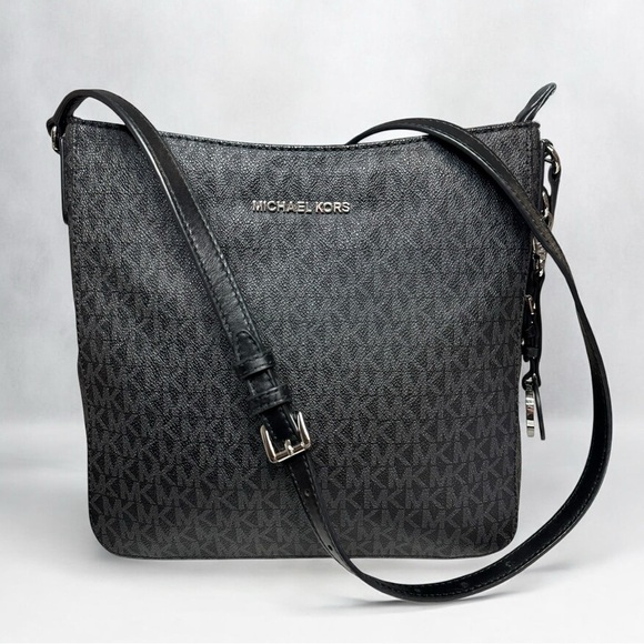 NWOT Michael Kors Jet Set Large Messenger Bag Crossbody - Picture 3 of 11